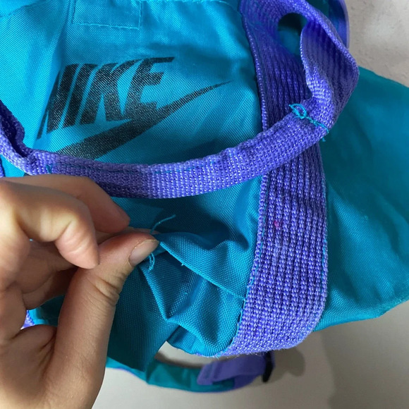 Vintage Nike duffel bag - Picture 7 of 7